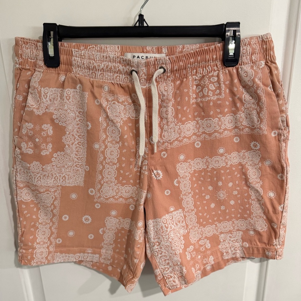 PacSun Men's Coral Bandana Shorts